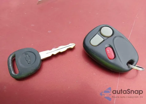 2002 Chevrolet Tahoe Lt z USA, uszkodzony, nr VIN 1GNEC13Z22R290597